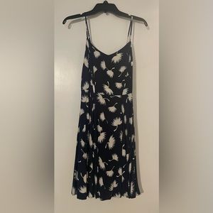 Old Navy dress, medium, adjustable straps, zipper up the left side